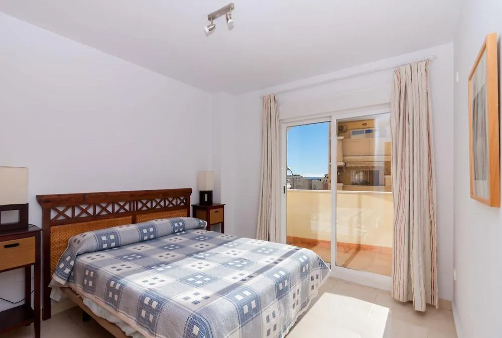 Neptuno Playa Nerja Apartment