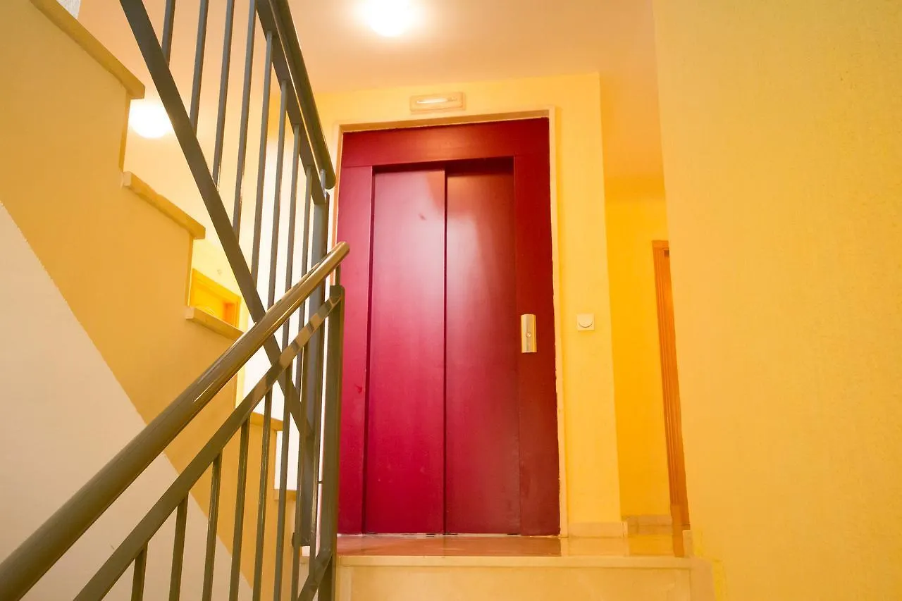 Neptuno Playa Nerja Apartment 0*,
