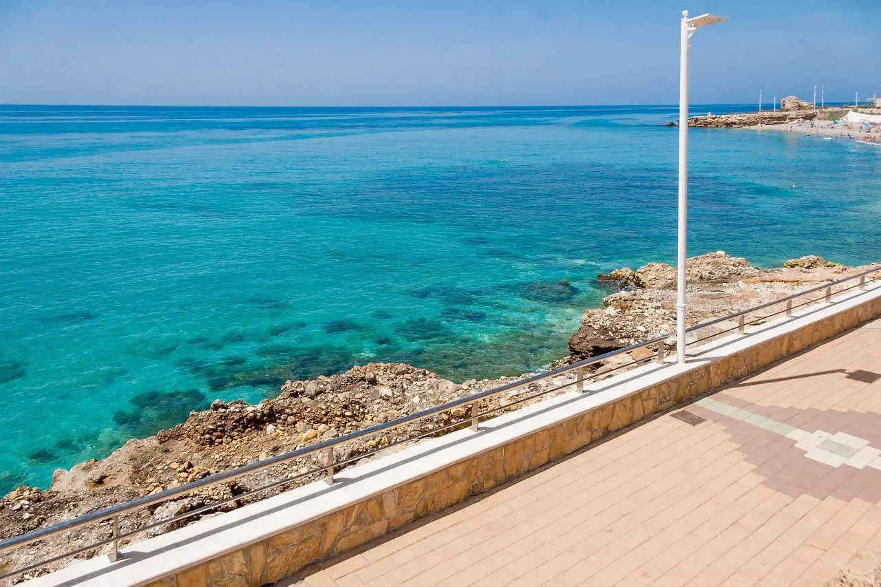 Neptuno Playa Nerja Apartment