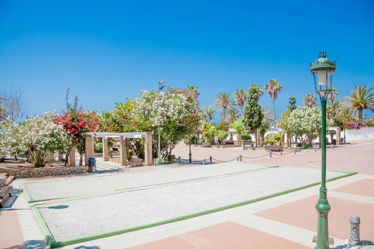 Neptuno Playa Nerja Apartment 0*,  Spain